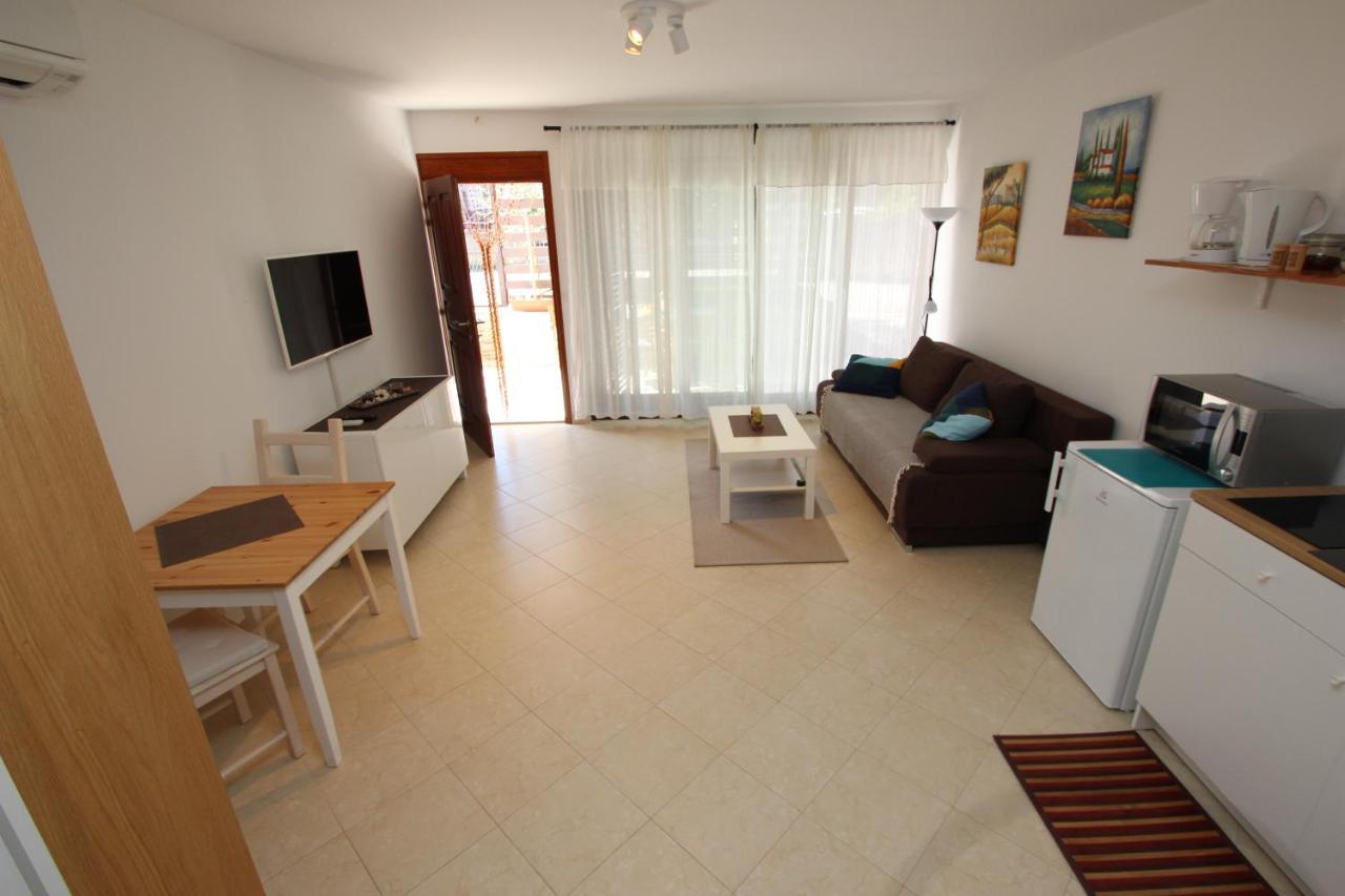 Apartment Luigi Porec Exterior photo
